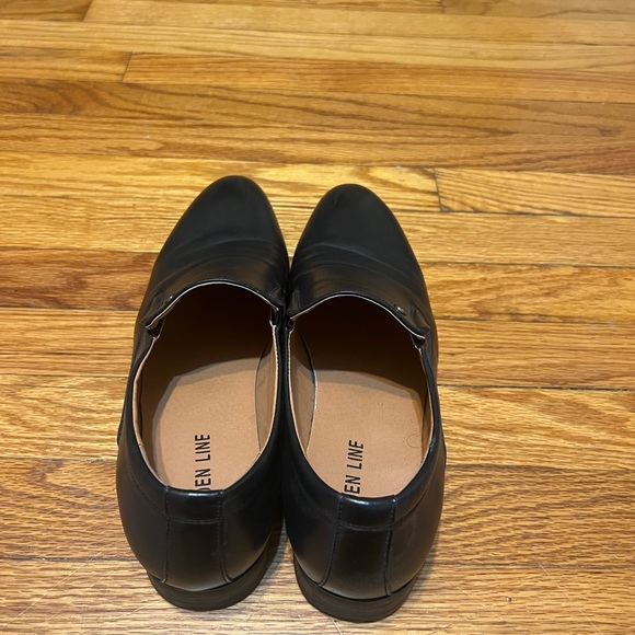 Golden Line - Picture 2 of 3